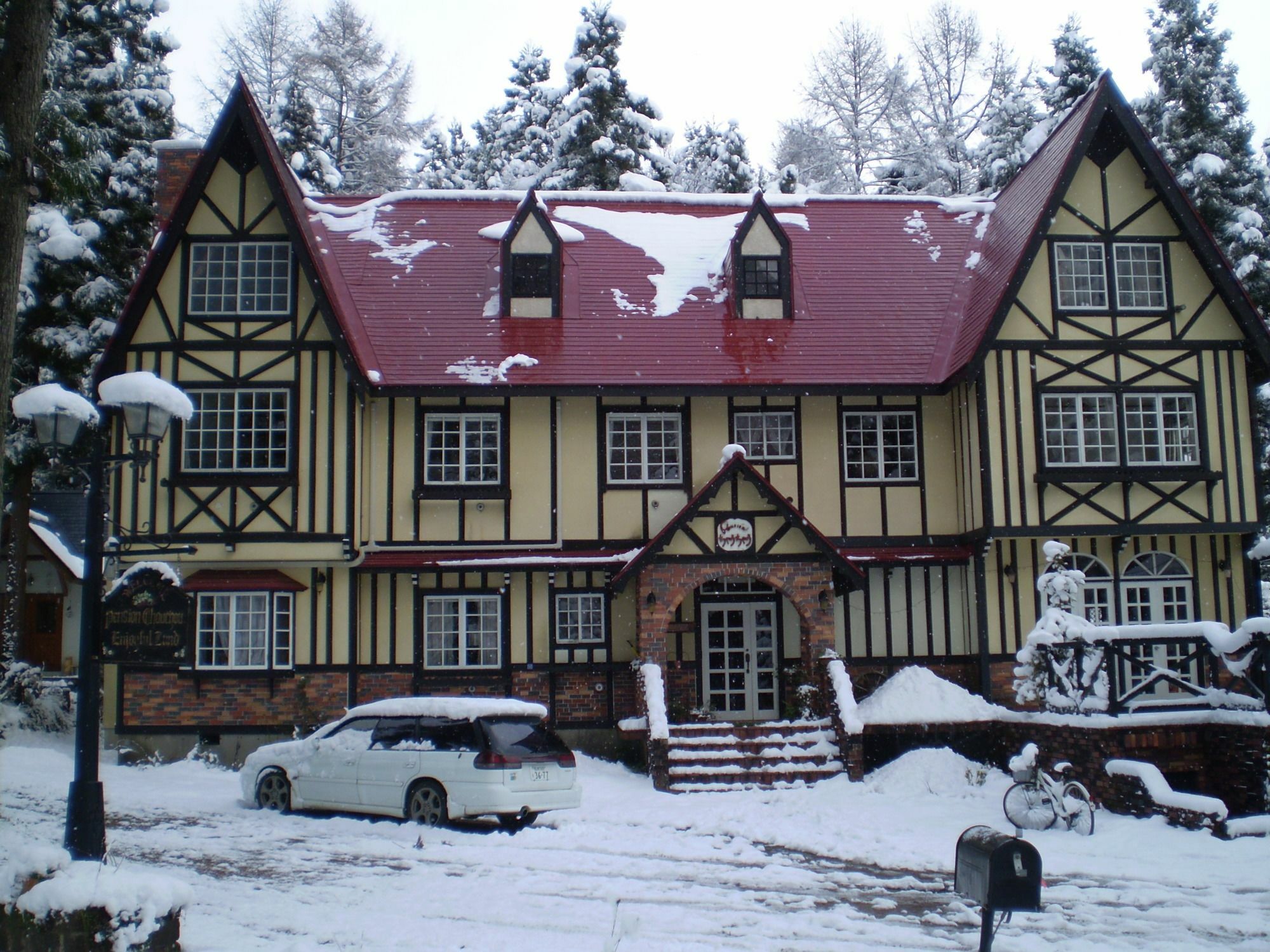 ペンション ちゃうちゃう Bed & Breakfast Hakuba Dış mekan fotoğraf